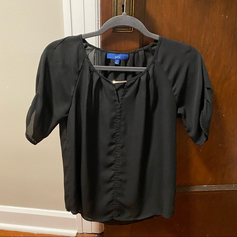 Black short-sleeved blouse